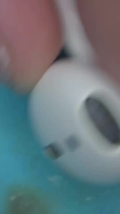 LIMPIEZA MANTENCIÓN AUDIFONOS AIRPODS GENERACIÓN 1 / 2
